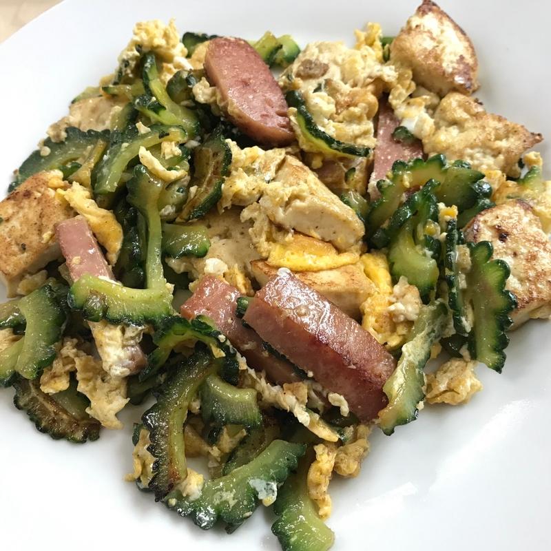 ゴーヤチャンプル(新八食堂 （しんぱちしょくどう）)