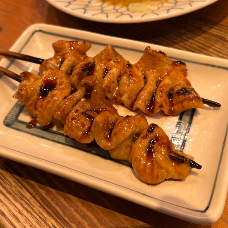 シロ（二串）(もつ焼 大統領 支店)