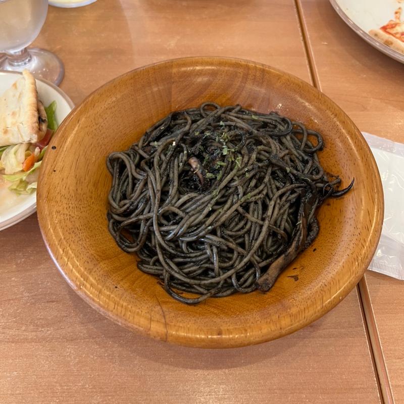 イカの墨入りスパゲッティ(サイゼリヤ ベルクスモール足立花畑店)
