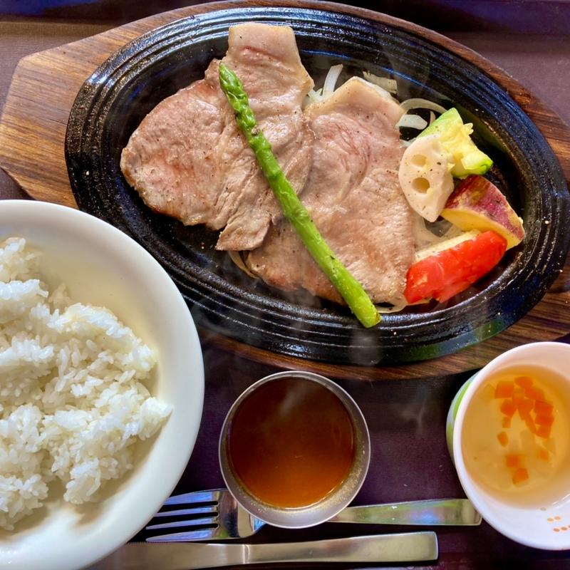 とちブー鉄板焼き(ヤマネコテラス)