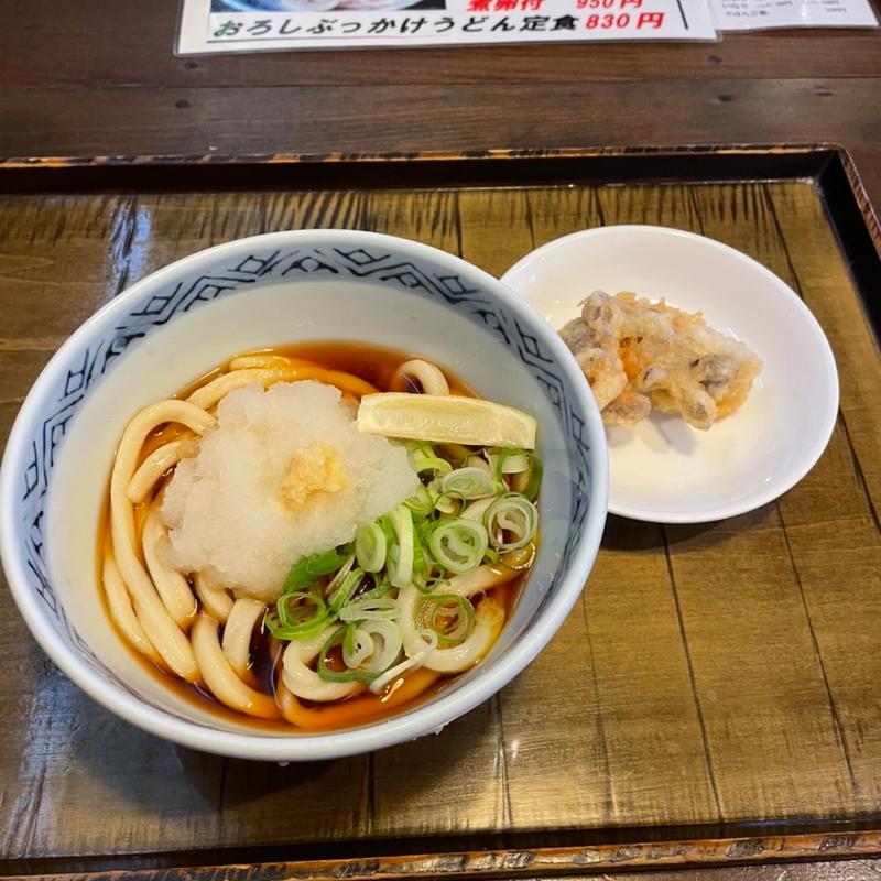 おろしぶっかけうどん(かまど鎌取店)