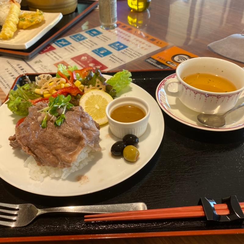 (小豆島オリーブ園 )