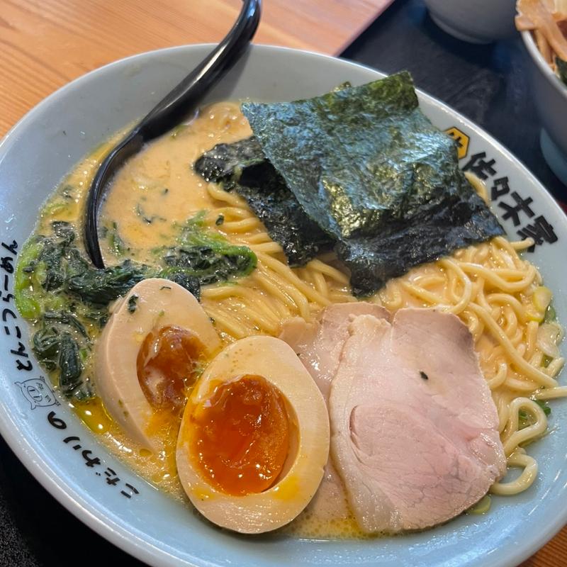 味玉ラーメン(醤油)(とんこつらーめん佐々木家 盛岡南店)