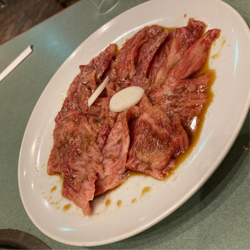 カルビ(炭火焼肉 海花苑)