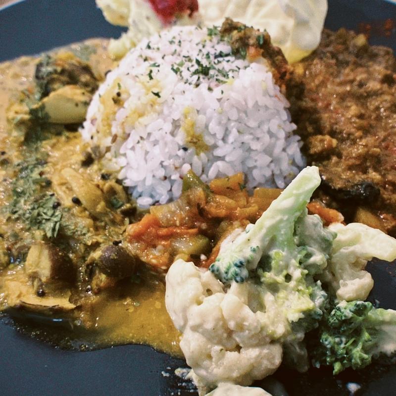 3種盛りカレー(3331 cafe Ubuntu)