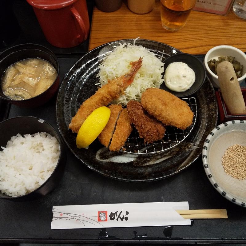 日替わり盛合せかつ定食(とんかつ がんこ 奈良店 )