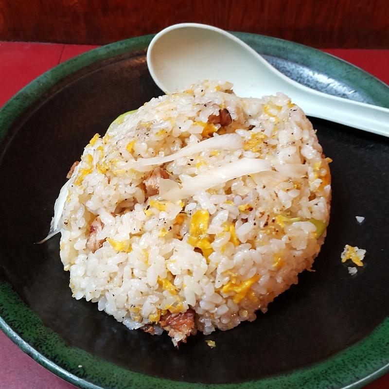 チャーハン(中華料理 赤尾飯店)