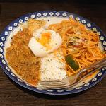 相盛り　キーマカレー&ナポリタン