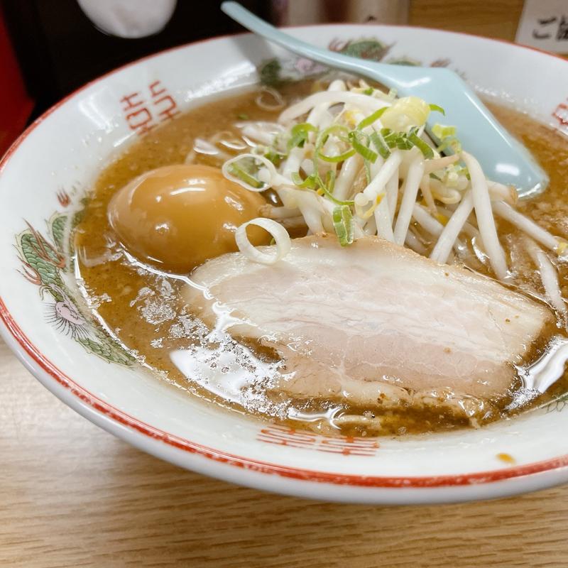 味玉博多豚骨ラーメン(めんめん・かめぞう)