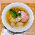 鉢ノ葦葉塩らー麺(ラーメンWalkerキッチン)