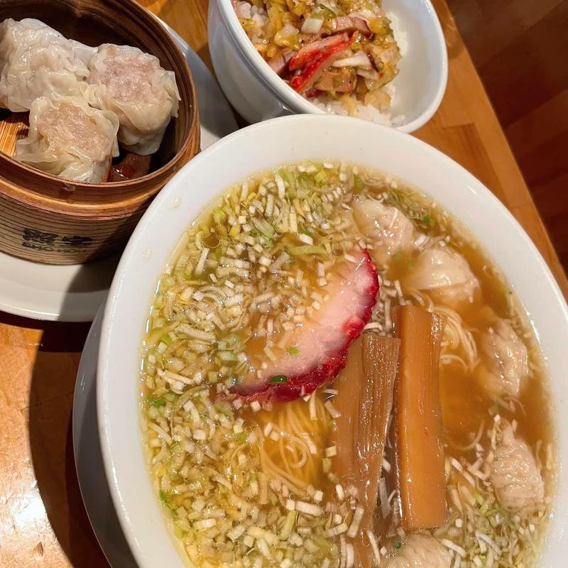 ワンタン麺 チャーシュー丼セット(ウミガメ食堂)