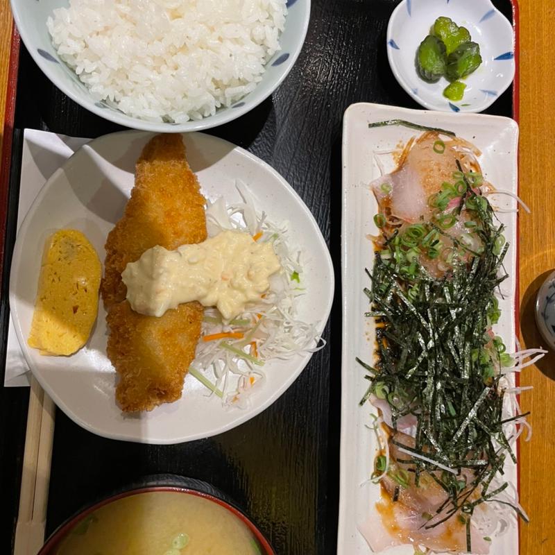 胡麻かんぱち定食(居酒屋 朝次郎 天神ビル店 （あさじろう）)