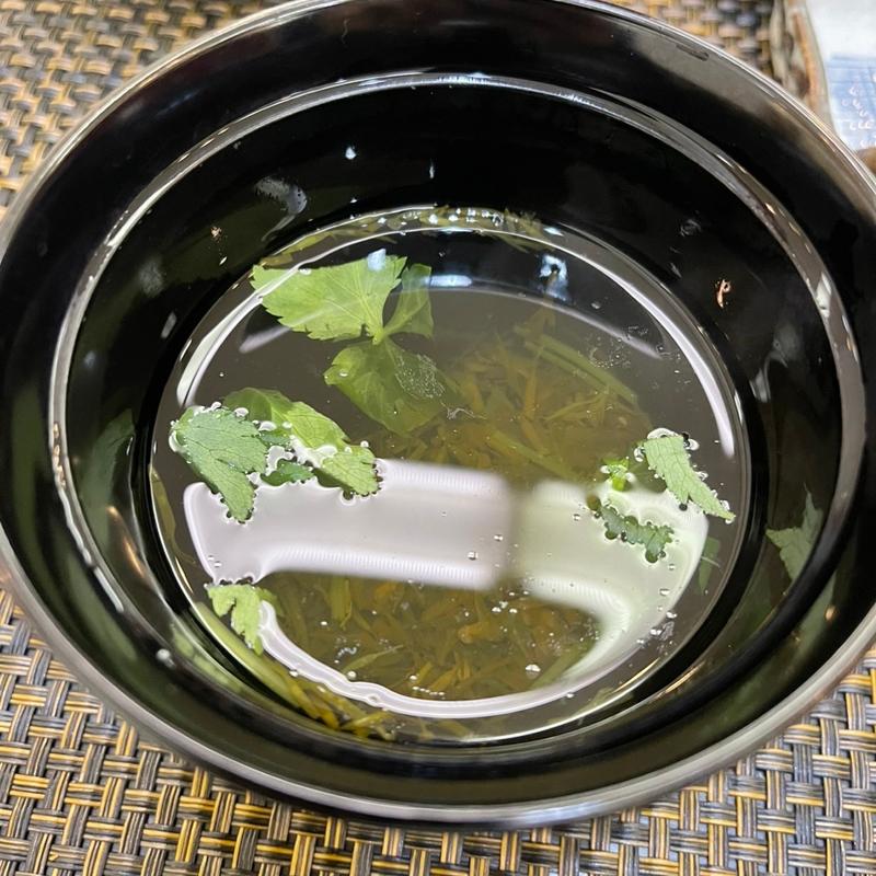 あかもくの潮仕立て(羽衣荘 （ハゴロモソウ）)