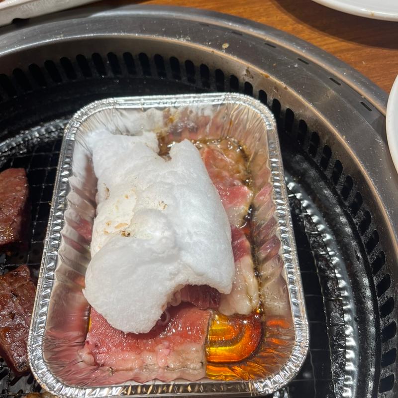 ワタ飴すき焼きカルビ(焼肉の和民 小野店)