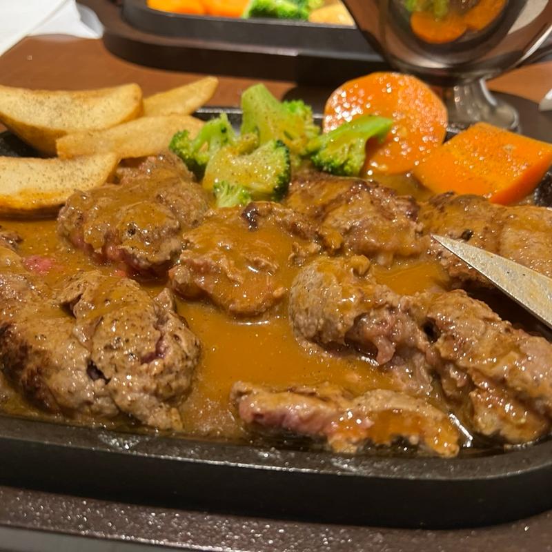 炭焼ハンバーグ　300g(アルカサール 神保町店 （Alcazar）)