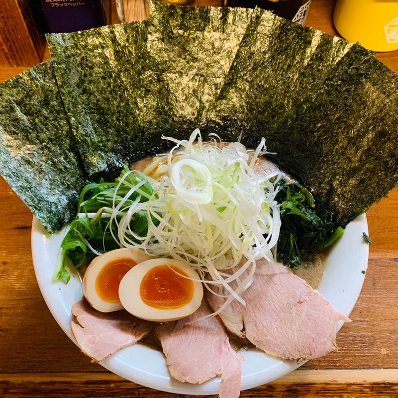 あご塩吉祥寺盛り(吉祥寺武蔵家 本店)