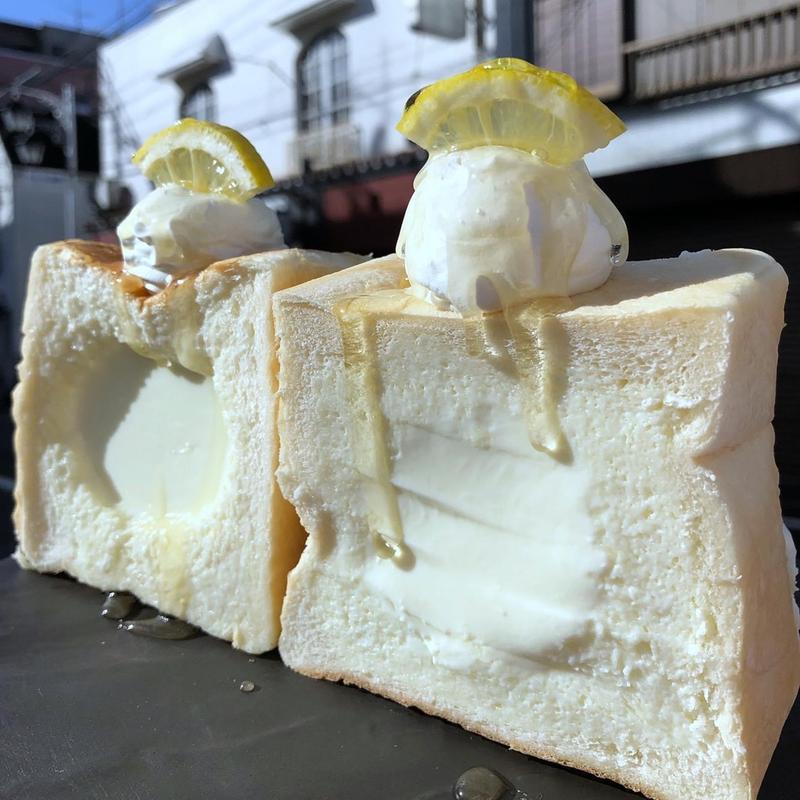 フレッシュ爽やかレモンぱん(コーヒー＆トースト)