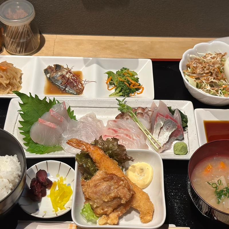 家島刺し身御膳(ドリンク付き)(笑酒屋ひろくん)