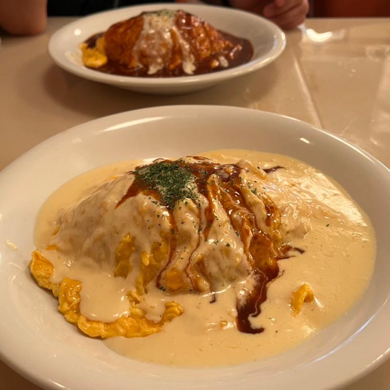 オムライス〜クリームソース〜(一軒家イタリアン ELSA)