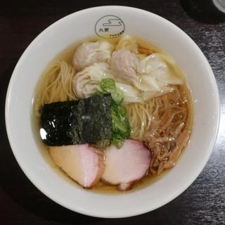 肉ワンタン麺(白だしハーフ)(八雲)