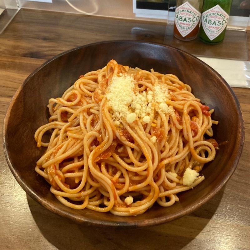 トマトにんにく 大盛り(スパゲッティマニア)