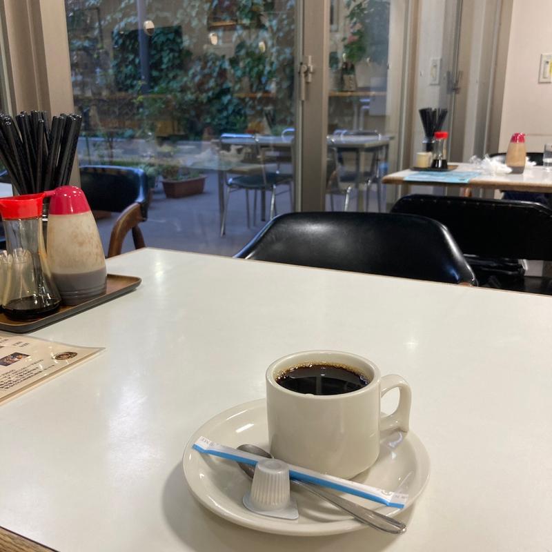 コーヒー(レストラン中央)