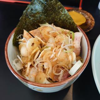 バラブツ丼(横浜ラーメン 一心 （いっしん）)