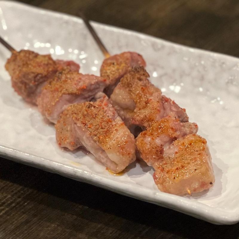 ラム串(東京羊煮料理 元祖紙やきホルモサ 本店)