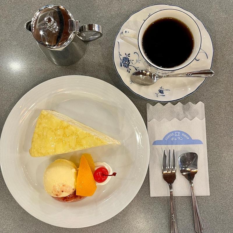 ミルクレープ(コーヒーショップギャラン)