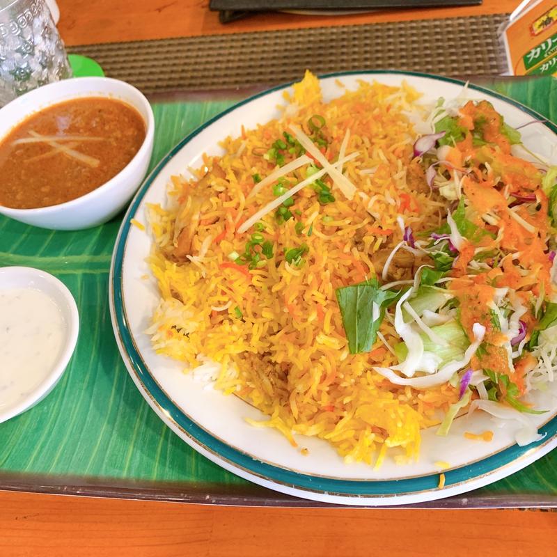 チキンビリヤニ＆カリーセット(ナワブ ビリヤニ ハウス)