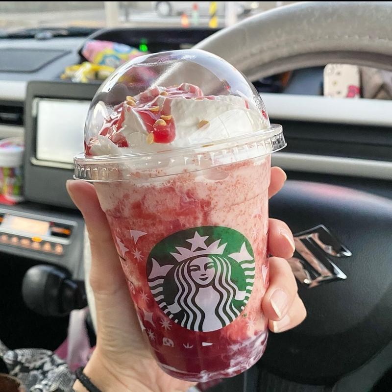 。ストロベリー &  ベルベット ブラウニー フラペチーノ®(スターバックスコーヒー 北名古屋店)