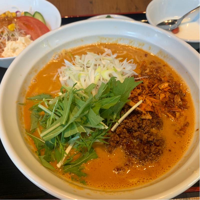 担々麺(鉄板中華 青山シャンウェイ 神楽坂店)