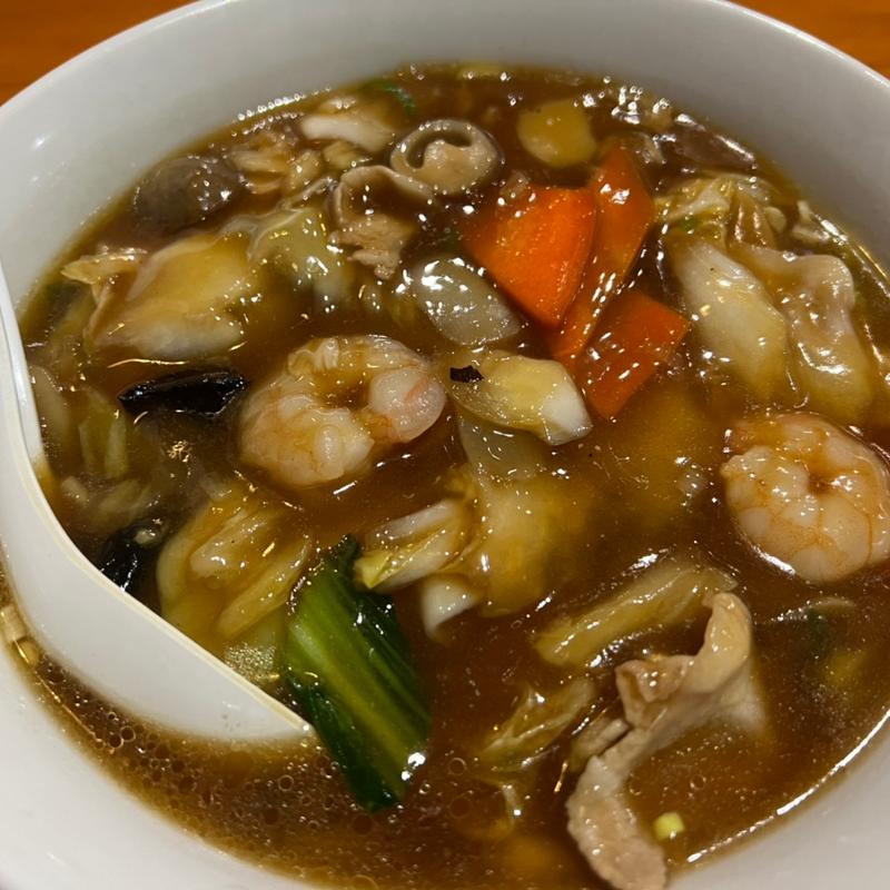 五目あんかけラーメン(台湾料理味軒)