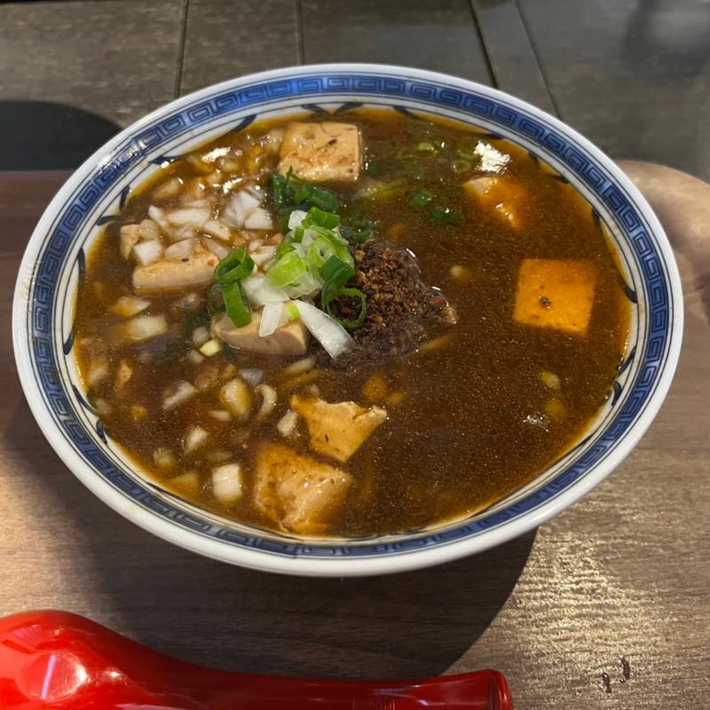 麻婆にぼしヌードル(焼肉酒家さとる)