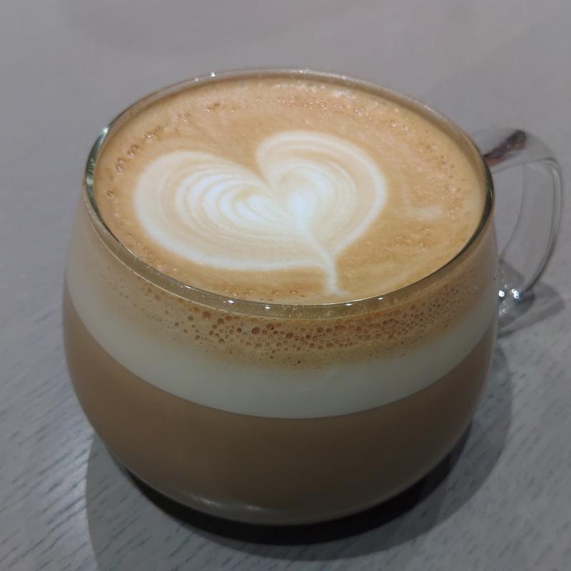ホットノラ(ブルーボトルコーヒー 清澄白河 ロースタリー＆カフェ （Blue Bottle Coffee）)