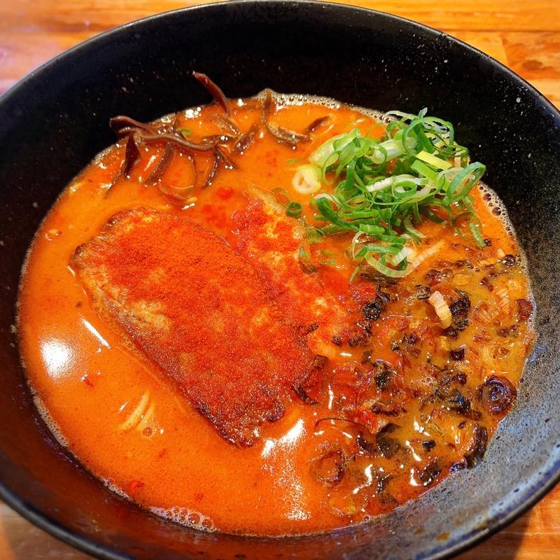 激辛豚骨らーめん(MARU龍 )