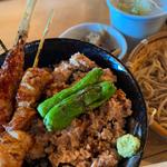 焼鳥丼と蕎麦のランチ(権八 渋谷 （GONPACHI）)