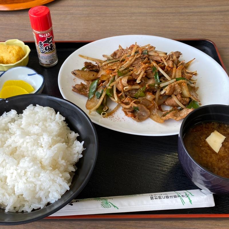 スタミナ定食(ドライブイン化粧坂)