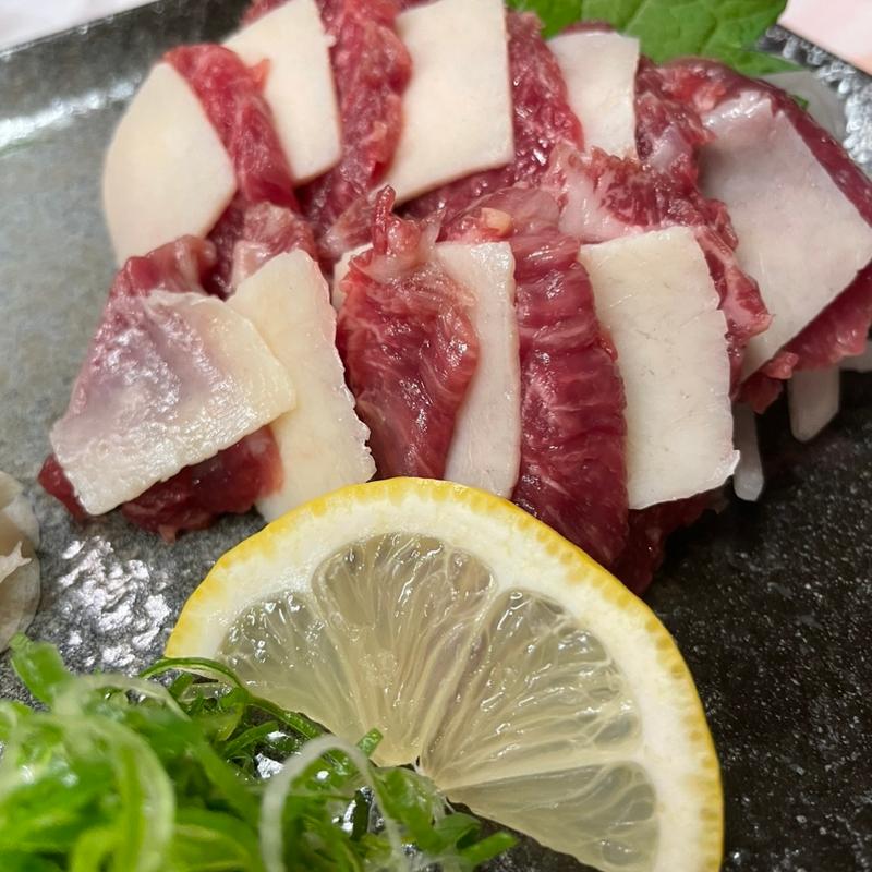 馬刺し(美食酒家海鮮和牛居酒屋錦蔵)