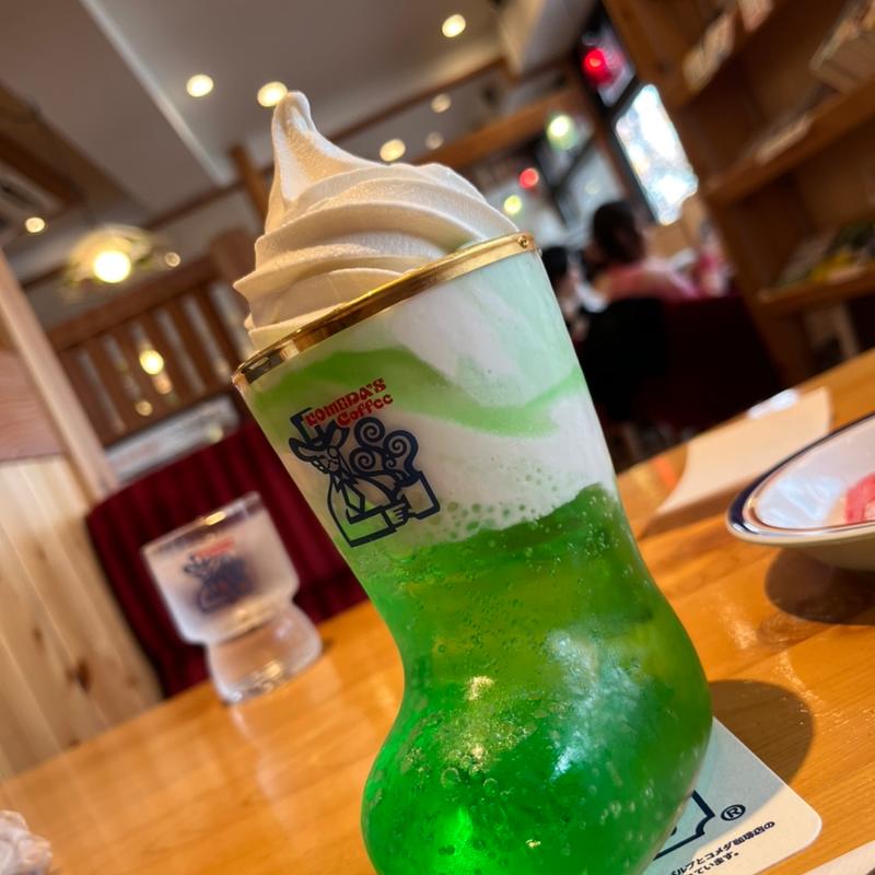 クリームソーダ(コメダ珈琲 新宿御苑前店)