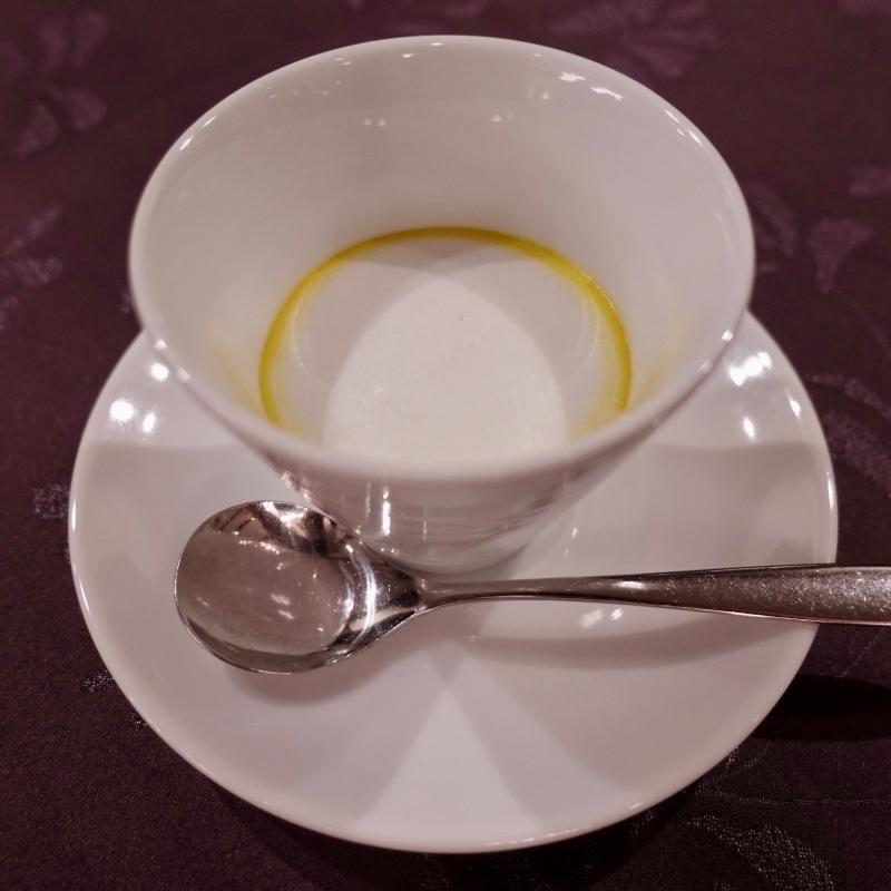 八ケ岳産カボチャのポタージュ(1000Mのおもてなし 八ヶ岳ホテル風か)