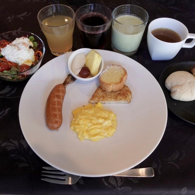 洋朝食(1000Mのおもてなし 八ヶ岳ホテル風か)