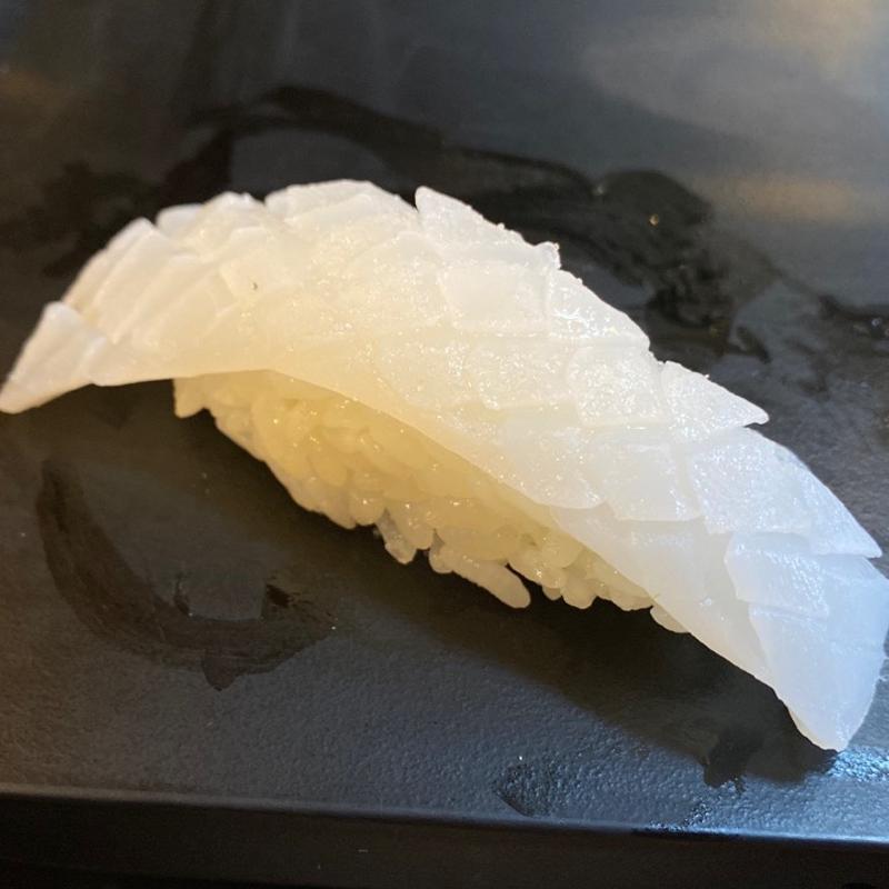 イカ(すしざんまい 本店)