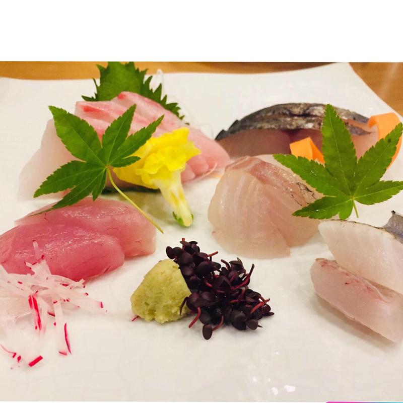 造里 本日の唐津の地魚(旅館 魚半 )