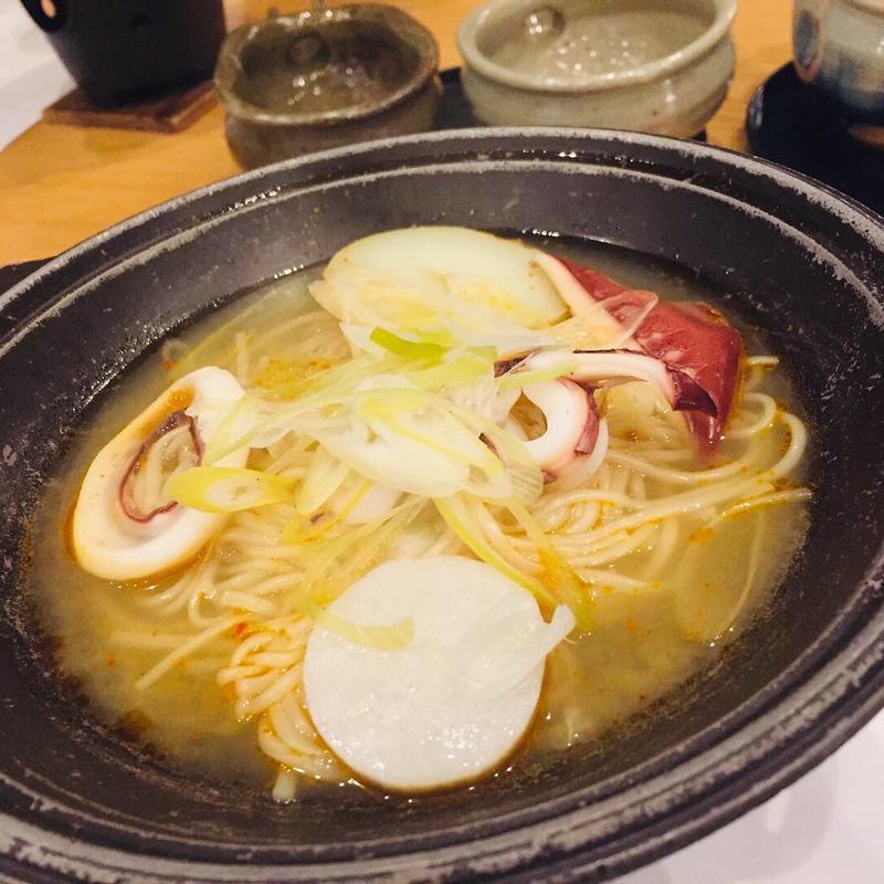 強肴 烏賊のカレー風味鍋(旅館 魚半 )