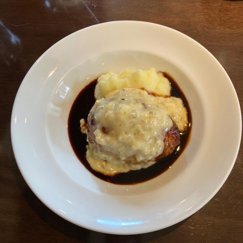 デミグラスソースハンバーグ(サラマンジェ・ヒロ )