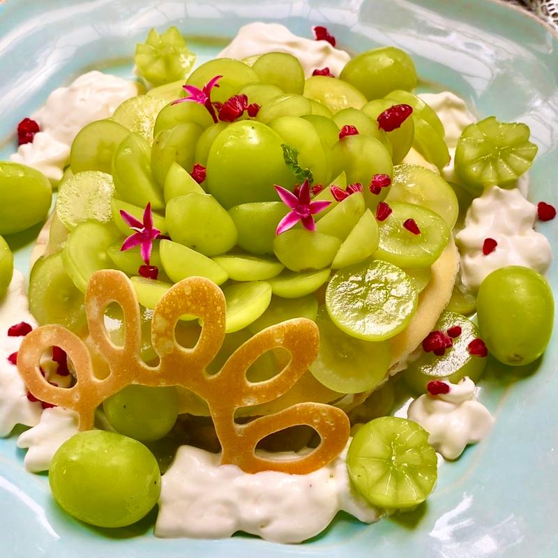 シャインマスカットの王様クレープ(green finger Cafe)