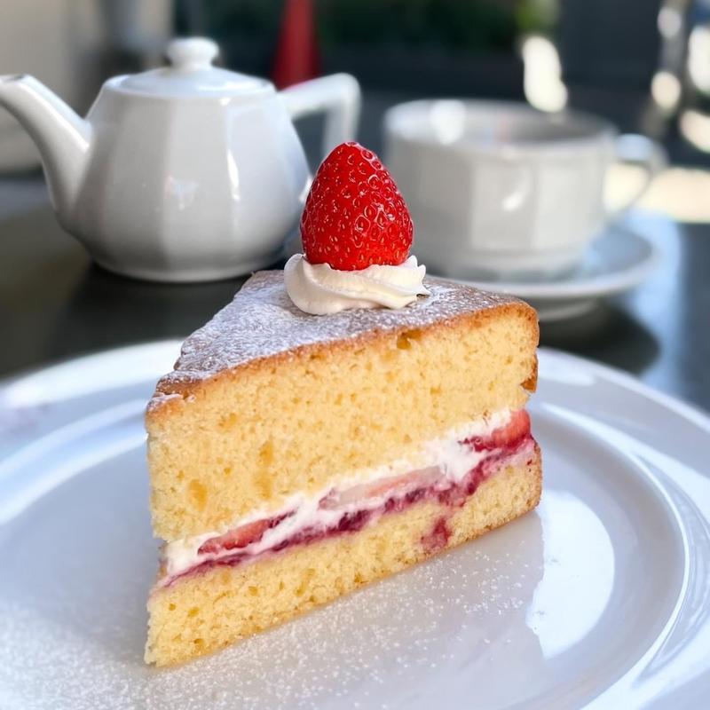 イチゴのヴィクトリアサンドウィッチ(カフェ リゼッタ （Cafe Lisette）)