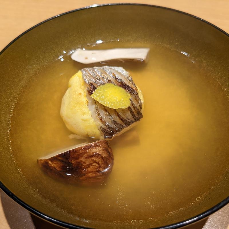 カマスの真丈と松茸のおわん(みこころや )