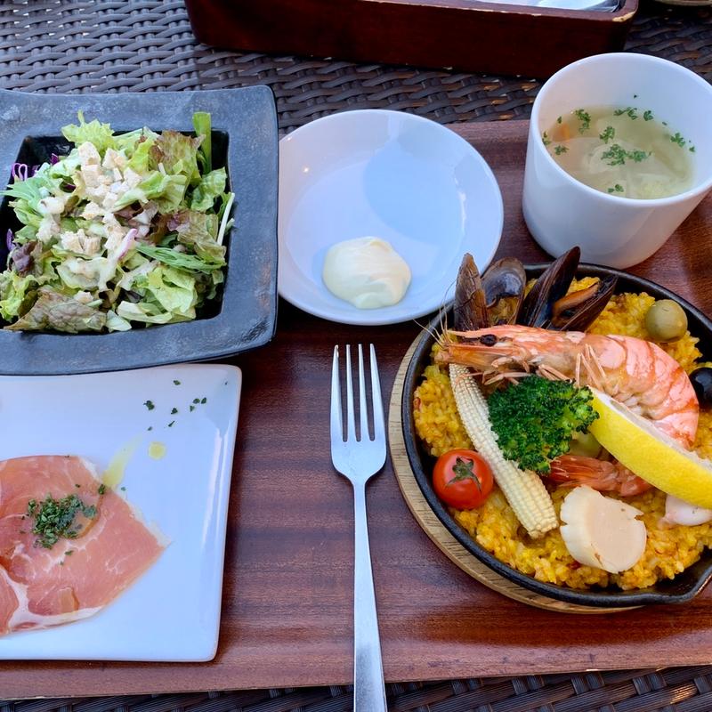 シーフードパエリアランチ(アブサン ソラー なんばダイニングメゾン店)